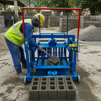 Machine à Briques Mobile Manuelle Type 4-45 pour Chantiers de Construction, Équipement Portable de Fabrication de Blocs Creux en Béton