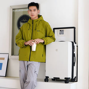 Valise en matériau PC grande capacité, couleur bonbon, 4 roues, légère, durable, antivol, idéale pour les longs voyages, best-seller - Product Image 6