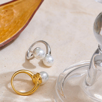 Nouvelle Arrivée XY 4483 – Bague Double Perles Simulées Exquises en Acier Inoxydable, Ouverte et Ajustable pour Femme, Idéale comme Cadeau Bijou