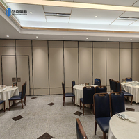 Cloison acoustique pliable moderne en métal, isolation phonique - Portable pour hôtel, salle de conférence, restaurant, hôpital