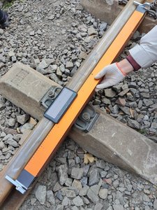 Digital Rail Straightness Measuring <b>Device</b> for <b>Track</b> Maintenance - Product Image 2