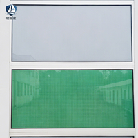 Barrière acoustique photovoltaïque colorée conforme aux politiques environnementales pour l'isolation phonique des routes municipales