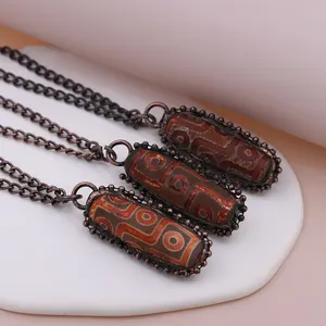 Antichi modelli di agata ciondolo in bronzo pietra grezza saldati a mano in rame antico catena accessori gioielli collana