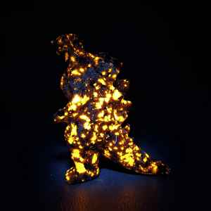 Sculpture de Godzilla en cristal Yooperlite naturelle de haute qualité, design populaire, personnages sculptés, réaction UV, pour cadeau - Product Image 3