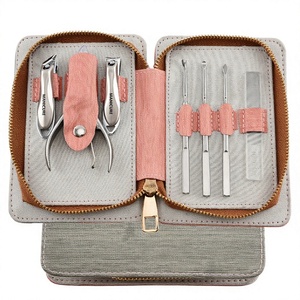 Ensemble de manucure et pédicure en acier inoxydable 9 pièces, kit de coupe-ongles portable avec étui de voyage pour adultes - Product Image 3