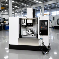 Centre d'usinage vertical CNC VMC850 3 axes pour le traitement des moules métalliques
