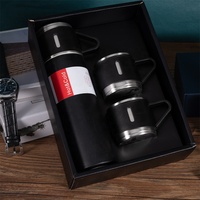 Vente chaude portable en acier inoxydable voyage Thermos bouteille d'eau en acier inoxydable cadeau d'affaires tasse flacon à vide ensemble avec 2 tasses
