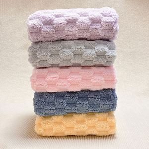 Serviette de bain en microfibre corail douce personnalisable avec logo, séchage rapide, super absorbante, épaisse, pour la maison - Product Image 1