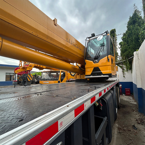 Grúa Móvil Usada de Primera Calidad Montada en Camión |   Elevador Autoerectable de 35/50 Toneladas para Manejo de Carga Portuaria y Reubicación de Fábricas - Product Image 6