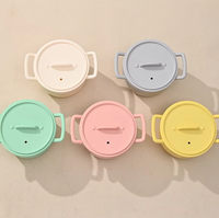 Marmite à soupe écologique à double anse en verre + couvercle en silicone 1200 ml compatible avec les plaques à induction, passe au lave-vaisselle et au micro-ondes