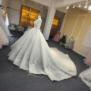 Vestido de Fiesta o Boda Largo hasta el Suelo, Estilo Imperio, con Encaje Color Marfil, Apliques de Cristal y Pedrería, para ANY34 Fashion Civil - Product Image 3