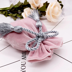 Biểu Tượng Tùy Chỉnh Đồ Trang Sức Đám Cưới Túi Chất Lượng Cao Tùy Chỉnh Nhung Dây Kéo Túi Với Tua Sợi Dây Thừng - Product Image 4