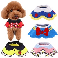 Écharpe, bavoir, bandoulière et vêtements décoratifs pour chien, style coréen mignon, pour Noël et le Nouvel An, en tissu éponge antidérapant, fourni par l'usine