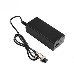 Adattatore di alimentazione 33.6V 42V 54.6V <span class=keywords><strong>2A</strong></span> 3A 4A 5A per bici elettrica Scooter per mobilità 48V batteria al litio 3 Pin connettore XLR - Product Image 2