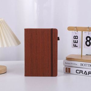 Carnet A5 en PU, couverture rigide, bande élastique, couverture en bois grainé haut de gamme, agenda de luxe, logo personnalisé pour entreprise - Product Image 5