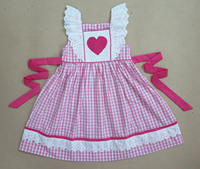 Robe en coton à carreaux roses brodée main avec cœur pour filles, robe d'été à manches volantées en dentelle blanche, tenue de boutique pour bébés, tout-petits et enfants