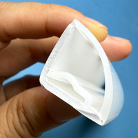 Diffuseur néon en silicone en forme de V de 24 mm, couverture laiteuse douce pour la décoration d'éclairage architectural d'armoires
