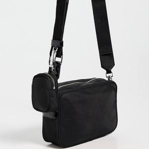 กระเป๋าสะพายไหล่ไนลอนแบบคลาสสิกสำหรับผู้หญิง ใช้ซ้ำได้ ปักอักษรโลโก้ได้ กันน้ำ เหมาะสำหรับทุกเพศ ใช้ได้ในฤดูหนาว สะพายข้าง พกพาสะดวก มีซิป - Product Image 3