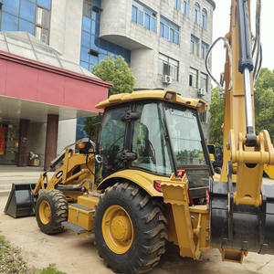 Chargeuses-pelleteuses d'occasion CAT 420F Chargeuses-pelleteuses d'occasion Original Caterpillar CAT 420F Chargeuses-pelleteuses d'occasion Caterpillar 420F en stock à vendre - Product Image 6