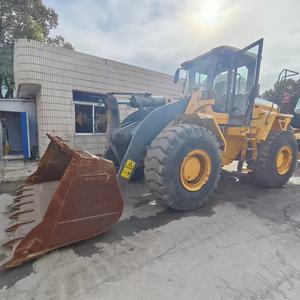 Cargadora Frontal Volvo L120 Usada de 6 Toneladas para Operación Eficiente, Máquina de Construcción con Motor y Bomba en Venta - Product Image 1