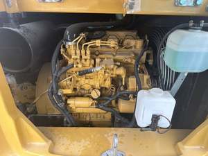 Mini excavatrice utilisée de 8 tonnes CAT308E2 avec pouce hydraulique CAT308e2 CAT310 CAT307.5 CAT307E2 CAT306E2 excavatrice avec moteur - Product Image 6