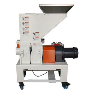 Machine de broyage de déchets plastiques, broyeur à portique, broyeur de fibres de verre et de plastique, broyeur de plastiques recyclés - Product Image 1