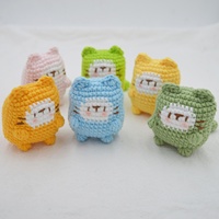 Pendentif chat en laine crocheté à la main, porte-clés et breloque de sac mignons style dessin animé