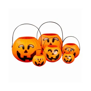 Lager verfügbar Halloween Led Kunststoff Kürbis Candy Bucket, Kürbis geformte Korb, Halloween Korb Kürbis