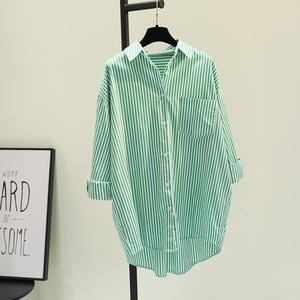 I-0707 Nuova <span class=keywords><strong>Giacca</strong></span> <span class=keywords><strong>Camicia</strong></span> Casual da <span class=keywords><strong>Donna</strong></span> Stile Coreano Primaverile e Autunnale, Corta Davanti e <span class=keywords><strong>Lunga</strong></span> Dietro, a Righe Verticali - Product Image 3