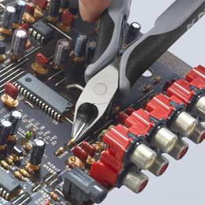 เครื่องตัดแนวทแยงอิเล็กทรอนิกส์ ESD ของ Knipex สแตนเลสสตีล ขอบเรียบ เครื่องมือช่างไฟฟ้าเกรดอุตสาหกรรม - Product Image 1