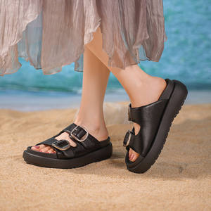 Sandalias de Moda con Diseño Nuevo, Estilo Slip-On, Parte Superior de Cuero Genuino, Suelas Gruesas Impermeables, Doble Hebilla, Cómodas para Mujer - Product Image 4