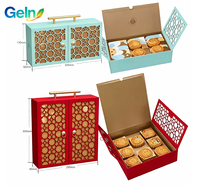 Boîte cadeau de luxe personnalisée à double porte avec poignée métallique et design ajouré, emballage haut de gamme pour les fêtes et les cadeaux