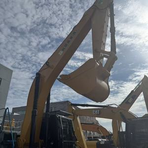 รถขุดขนาดใหญ่ CAT 330DL สภาพดี พร้อมหัวเจาะและสายไฮดรอลิก - Product Image 4