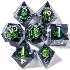 Venta al por mayor nuevo juego de <span class=keywords><strong>dados</strong></span> de resina de ángulo recto con logotipo personalizado tallado <span class=keywords><strong>muchos</strong></span> lados <span class=keywords><strong>dados</strong></span> afilados para Dnd RPG - Product Image 2