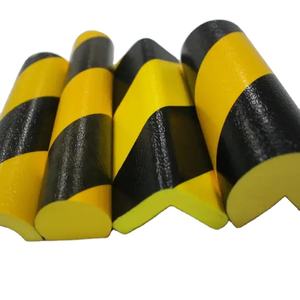 Protecteur d'angle en plastique jaune de bonne qualité pour la sécurité - Product Image 1