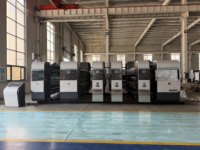 Máquina Automática de Impresión, Ranurado y Corte de Cajas de Cartón con Tinta Flexográfica