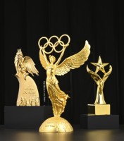 Offre Spéciale Logo créatif personnalisé cadeaux d'affaires solide métal PVC verre cristal récompenses trophées médailles tasses Plaques souvenirs-sport