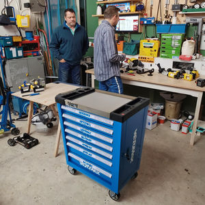 Chariot à outils multifonctionnel à quatre roues à porte latérale à 7 tiroirs de haute qualité personnalisable pour armoire de <span class=keywords><strong>rangement</strong></span> OEM d'atelier - Product Image 2