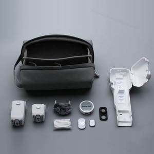 Paquete Mayorista Insta360 Luna Ultra Creator Bundle con <span class=keywords><strong>Cámara</strong></span> <span class=keywords><strong>Leica</strong></span> de Doble Lente 8K y Zoom sin Pérdidas de 12x, Superior al Gimbal Híbrido Pocket 4 Pro - Product Image 4