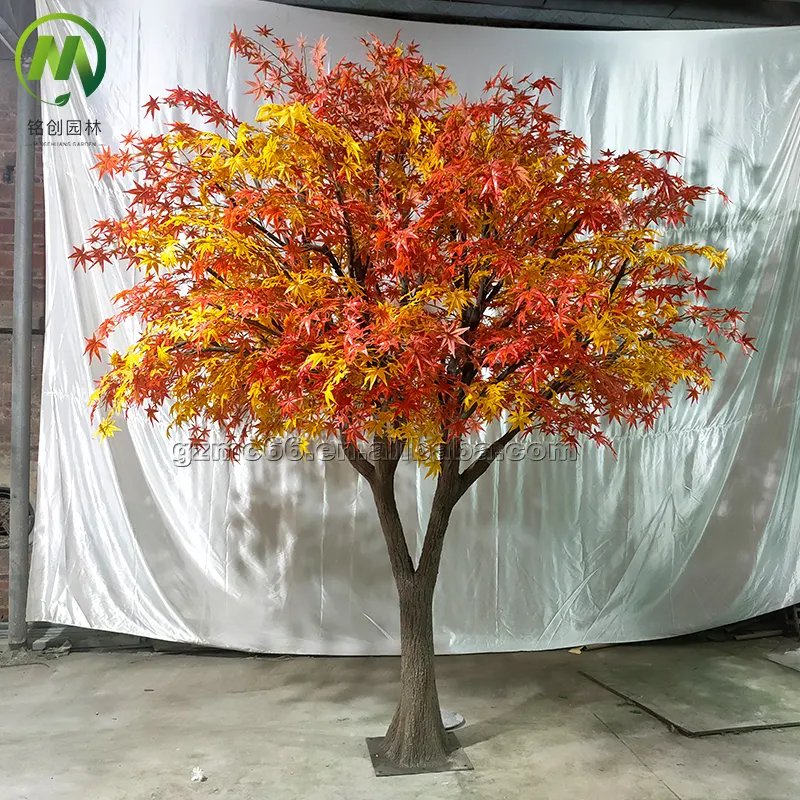 Árbol de arce artificial de fibra de vidrio personalizada, hojas de otoño de imitación coloridas de Canadá para Decoración