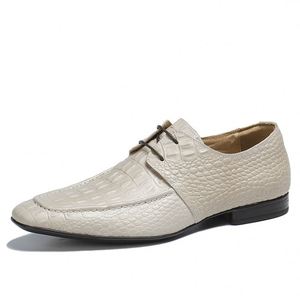 Zapatos Casuales Personalizados al por Mayor para Hombre, Zapatos Casuales de Terciopelo de Alta Calidad con Bordado de Araña para Caballeros, Ropa Formal - Product Image 2