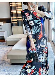 <span class=keywords><strong>Abito</strong></span> Estivo Elegante Personalizzato, Casual e Ampio con Pieghe Floreali, Vestito <span class=keywords><strong>Lungo</strong></span> da Donna con Mezze Maniche e Collo Alto - Product Image 2