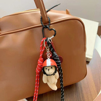 REWIN 2025 Mignon Casque Ours Sac à Main Porte-clés Mousqueton Chaîne Clé de Voiture Football Caméra Cordon Tressé Gland Pendentif de Sac Breloques