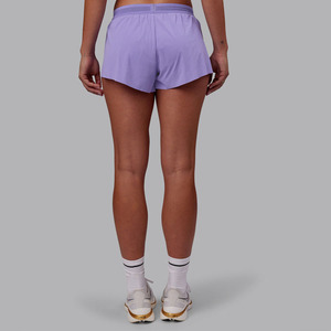 2025 meilleure vente femmes vêtements de sport d'été léger respirant Gym course Shorts tissé cordons bord brut plaine blanc - Product Image 5