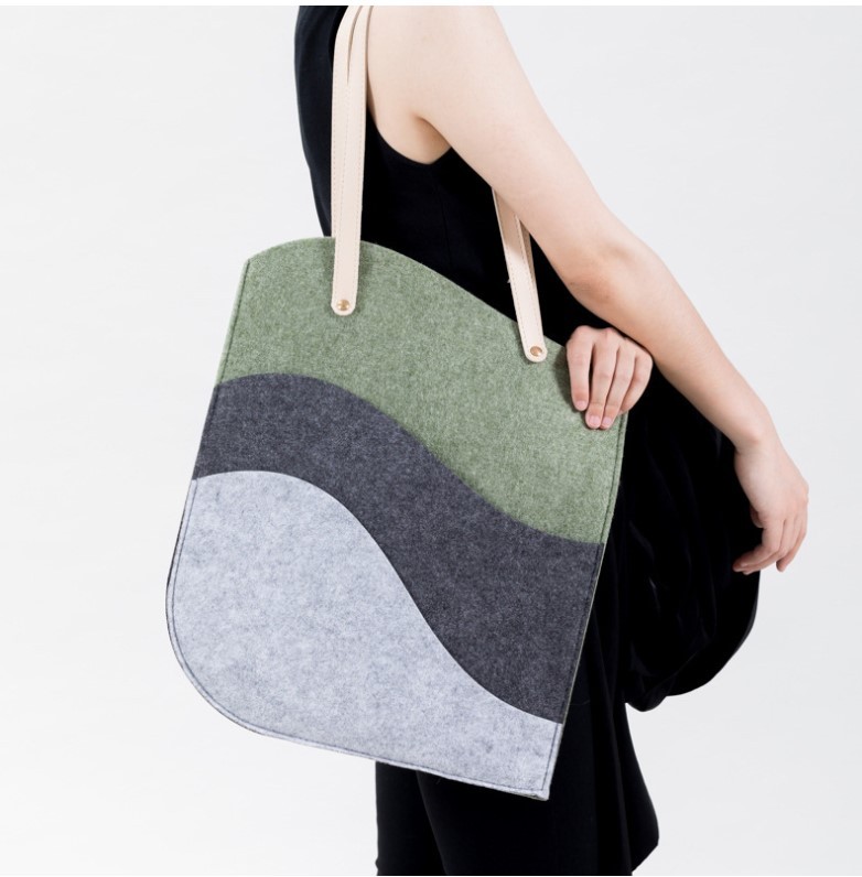 Modern Wave Pattern Felt Storage Bag