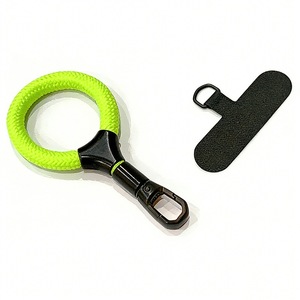 Correa de cuerda para teléfono con colgante, cordón corto tipo collar, hebilla metálica de alta gama, cuerda de mano antipérdida con bloqueo automático y almohadilla de inserción - Product Image 3