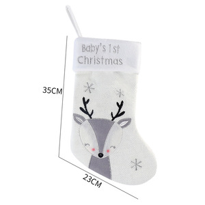 LONGSTAR Décorations <span class=keywords><strong>de</strong></span> <span class=keywords><strong>Noël</strong></span> <span class=keywords><strong>Chaussettes</strong></span> en laine <span class=keywords><strong>de</strong></span> renard Ornements suspendus Sacs cadeaux Tentures d'arbre <span class=keywords><strong>de</strong></span> <span class=keywords><strong>Noël</strong></span> Cadeaux <span class=keywords><strong>de</strong></span> bonbons <span class=keywords><strong>Noël</strong></span> - Product Image 6
