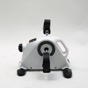 Esercitatore a pedale per bici sotto la scrivania con Display elettronico per allenamento di gambe e braccia Pedaler pieghevole completamente assemblato - Product Image 5
