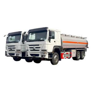 รถบรรทุกน้ำมัน HOWO 6x4 ถังขนาด 20000 ลิตร พร้อมปั๊มและหัวจ่ายน้ำมัน - Product Image 1