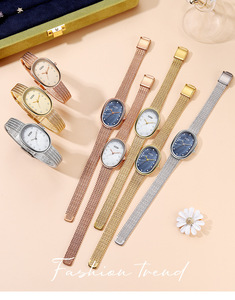 Reloj de pulsera de cuarzo con esfera azul ovalada y correa de malla plateada para mujer, informal, para uso diario - Product Image 6